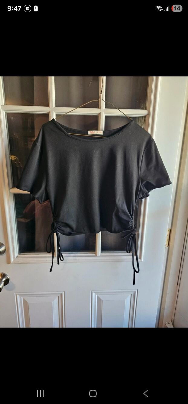 Romwe size XXL crop top